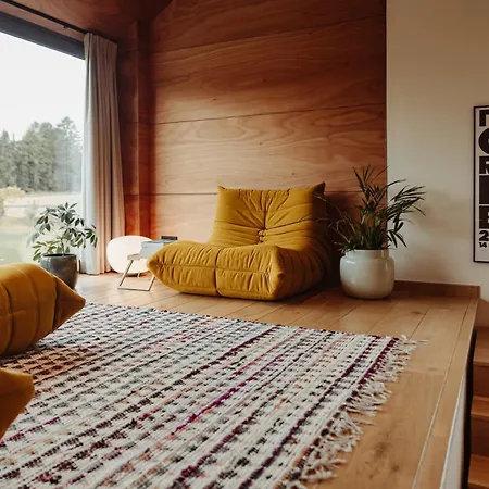 Maison Coucou Feriehus Thuin