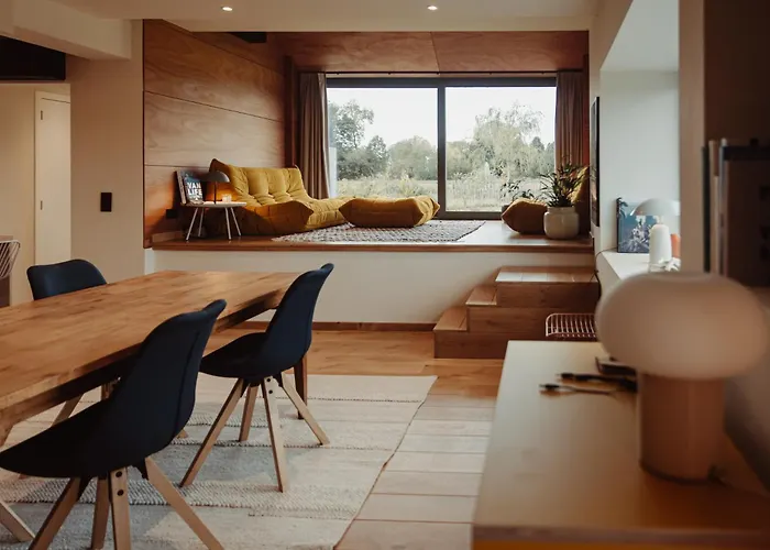 Maison Coucou 度假居 Thuin